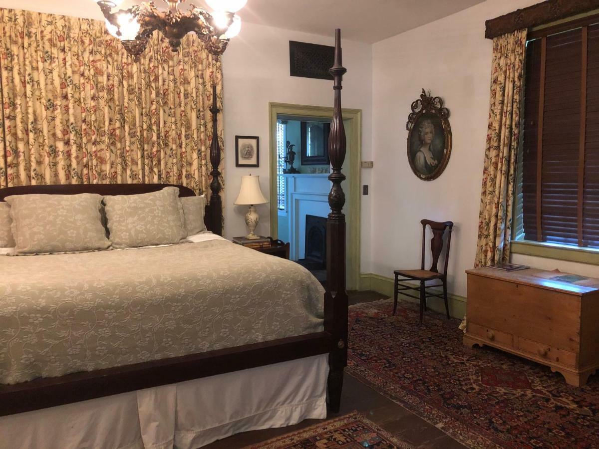 The Elms Bed And Breakfast Natchez Room photo